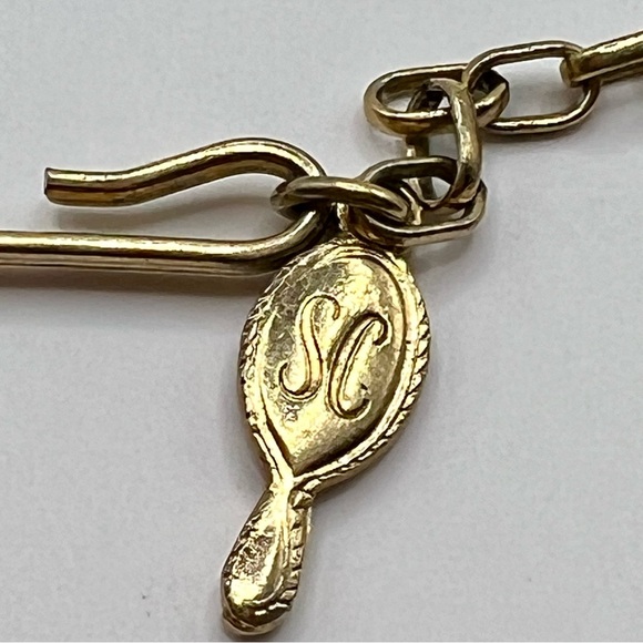 Cancer 1970’s Trifari Zodiac Etched Glass Medallion on Sarah Coventry Chain - Picture 4 of 8